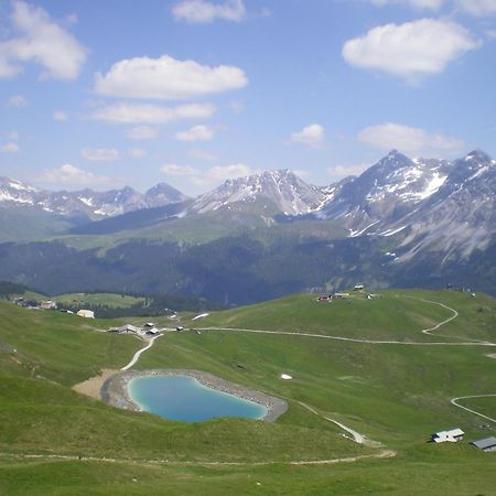 Hof Arosa 아파트 호텔 외부 사진